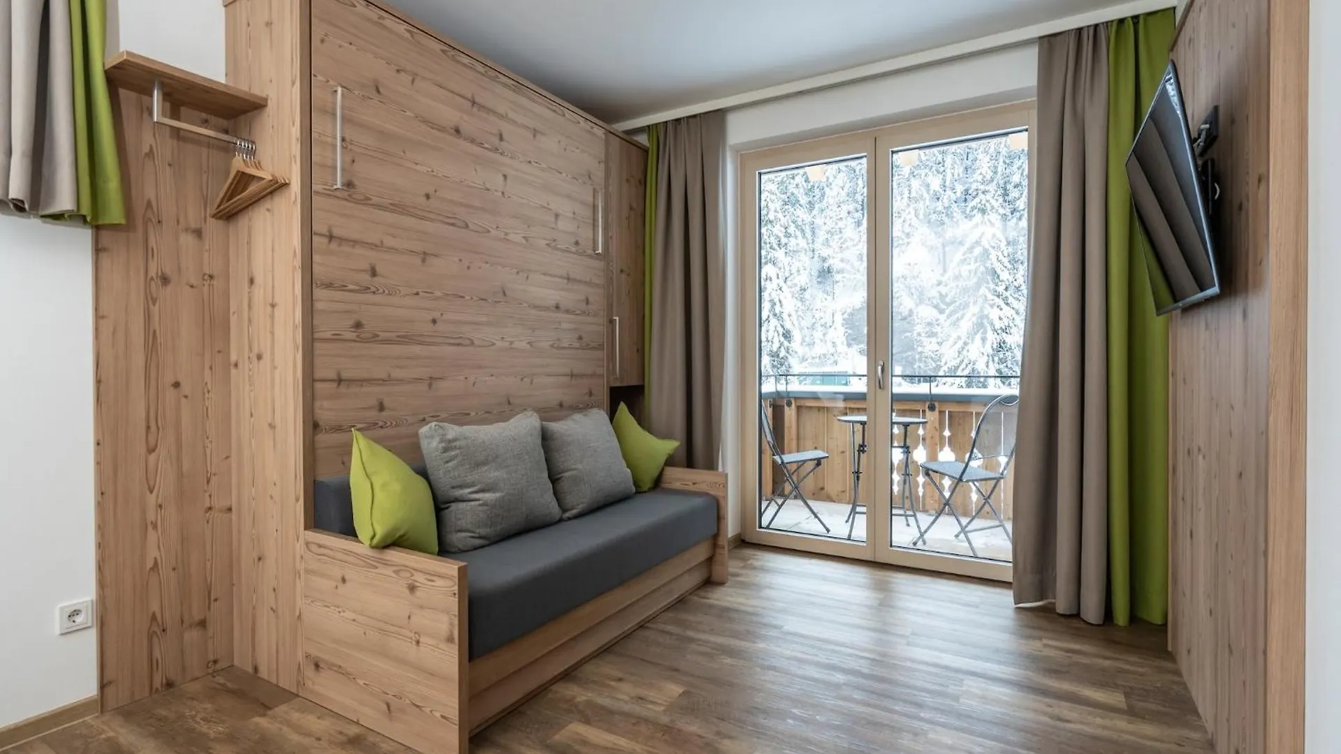 Luxury Chalet In Saalbach Hinterglemm With Sauna  ザールバッハ・ヒンターグレム